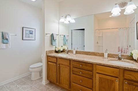 1020 Monroe Ave, Mchenry, IL 60050 photo 11