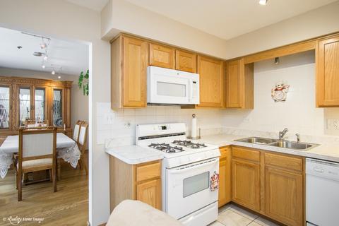 7249 S Ferdinand Ave, Bridgeview, IL 60455 photo 8