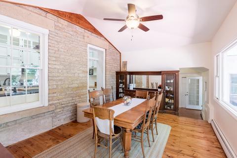 56 E Jackson St, Oswego, IL 60543 photo 9