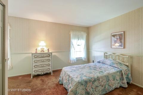 309 Circle Dr, Algonquin, IL 60102 photo 8