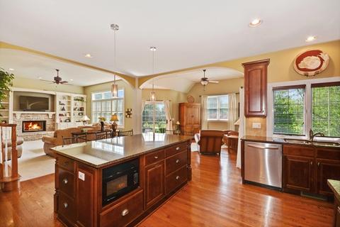 172 Planters Row, Geneva, IL 60134 photo 8