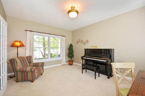 172 Planters Row, Geneva, IL 60134 photo 5
