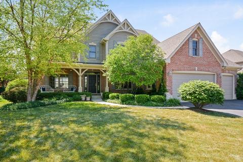 172 Planters Row, Geneva, IL 60134 photo 1