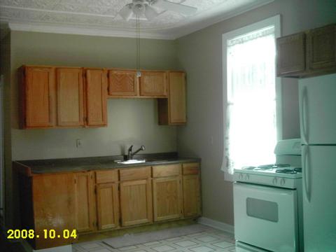 8818 S Marquette Ave, Chicago, IL 60617 photo 6