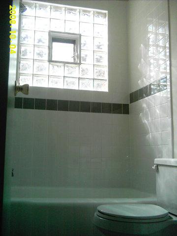 8818 S Marquette Ave, Chicago, IL 60617 photo 3