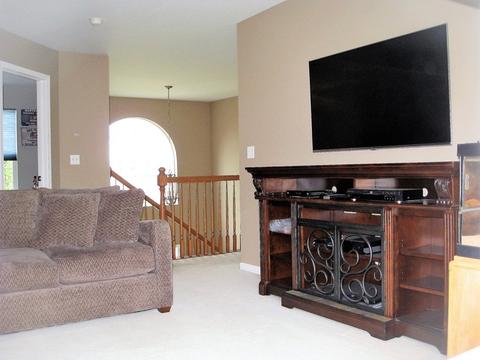 2411 Eisenhower Blvd, Mchenry, IL 60051 photo 22