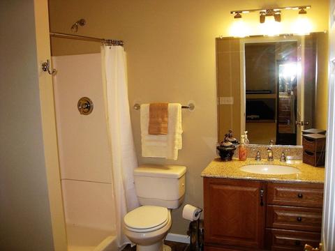 2411 Eisenhower Blvd, Mchenry, IL 60051 photo 27