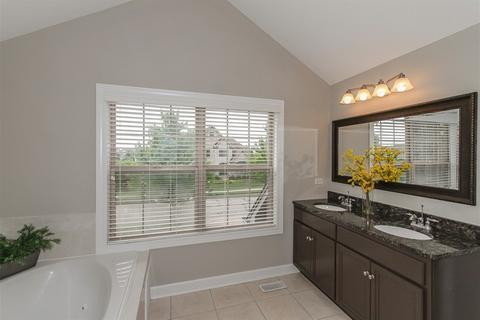 26136 Oakcrest Ln, Plainfield, IL 60585 photo 17