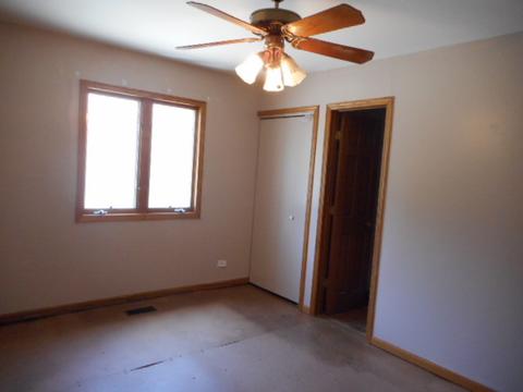 225 Carnation Ln, Hoffman Estates, IL 60169 photo 16
