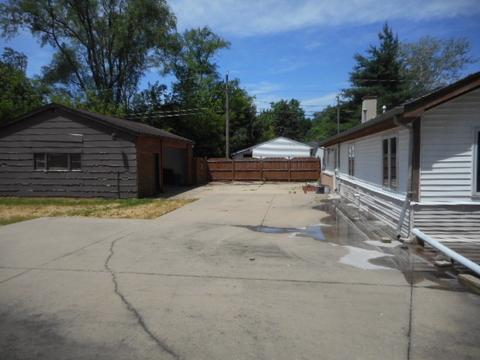 225 Carnation Ln, Hoffman Estates, IL 60169 photo 23