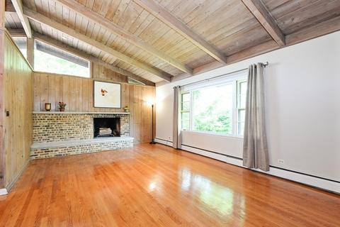 205 E Frontage Rd, Northfield, IL 60093 photo 3