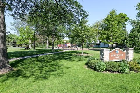 205 E Frontage Rd, Northfield, IL 60093 photo 2