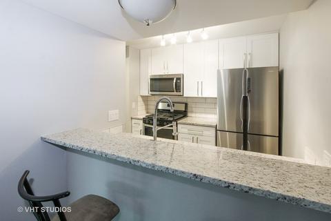 25 Dumbarton Oaks Pl, Elgin, IL 60123 photo 4