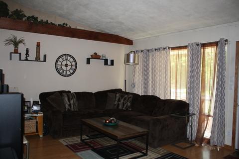 1121 Steinmann St, Dixon, IL 61021 photo 3
