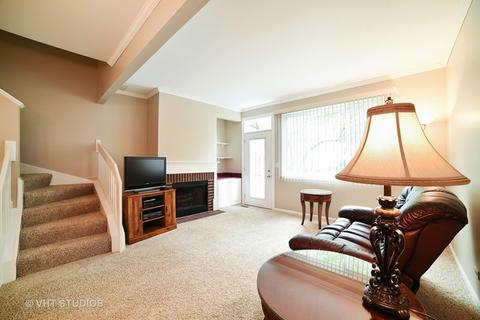 1307 Providence Cir, Elgin, IL 60120 photo 2