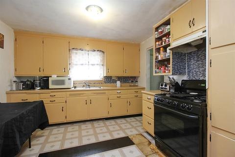 1115 W Jeffery St W, Kankakee, IL 60901 photo 4