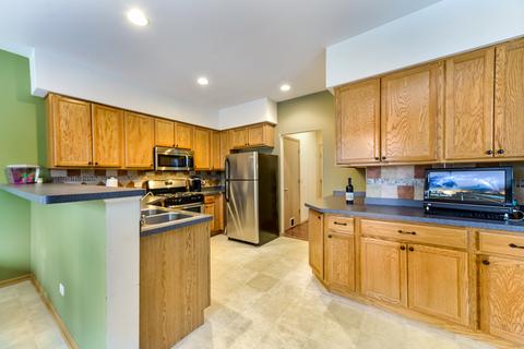 1241 Getzelman Trl, Algonquin, IL 60102 photo 7