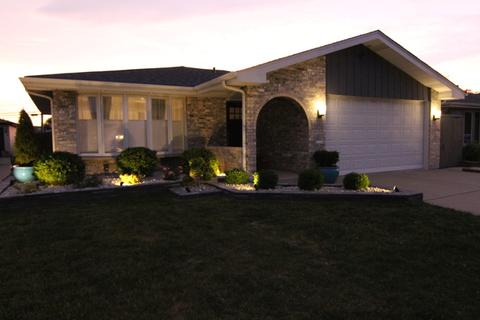 8432 S 78th Ave, Bridgeview, IL 60455 photo 2