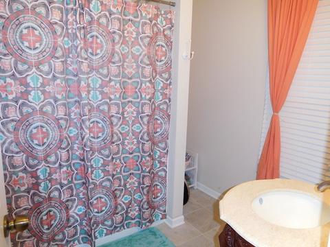 423 Maple Ave, Aurora, IL 60505 photo 16