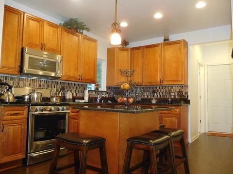423 Maple Ave, Aurora, IL 60505 photo 12