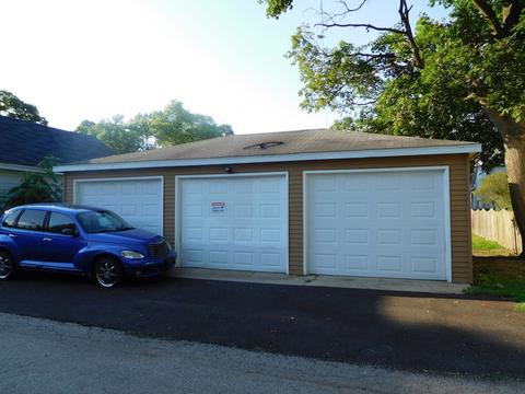 423 Maple Ave, Aurora, IL 60505 photo 27