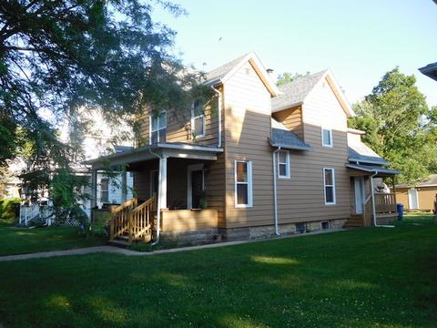 423 Maple Ave, Aurora, IL 60505 photo 3
