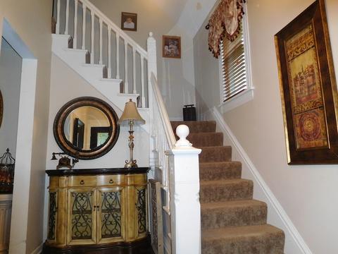 423 Maple Ave, Aurora, IL 60505 photo 4