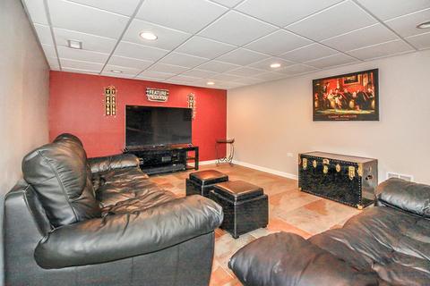 346 Pleasant St, Hoffman Estates, IL 60169 photo 15