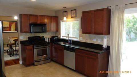1640 Charles Ave, Algonquin, IL 60102 photo 7