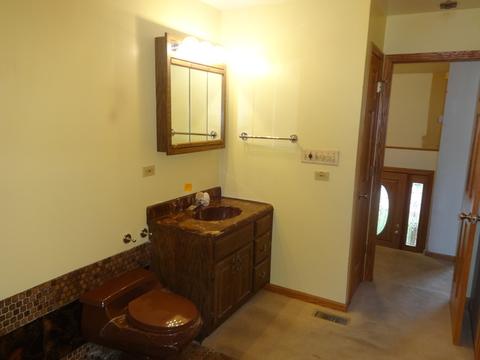 2306 Algonquin Rd, Fox River Grove, IL 60021 photo 11