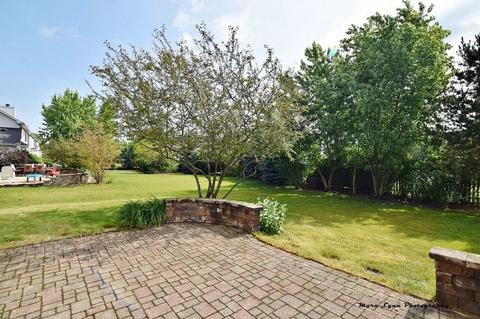 157 Fieldcrest Dr, Bartlett, IL 60103 photo 27
