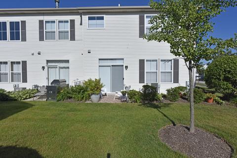 2948 Falling Waters Dr, Lindenhurst, IL 60046 photo 24