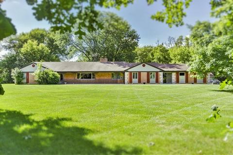 5 N562 Guild Ln, Wayne, IL 60184 photo 1