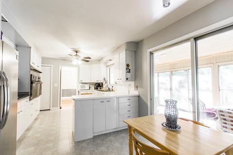 5 N562 Guild Ln, Wayne, IL 60184 photo 11