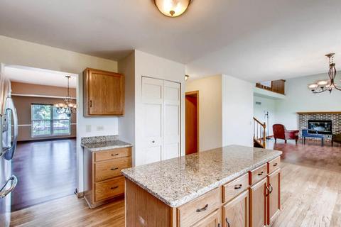 2015 Oakdale Estates Dr, Plainfield, IL 60586 photo 9