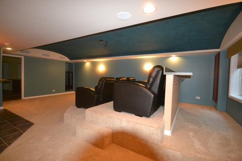 1413 Blume Dr, Elgin, IL 60124 photo 27