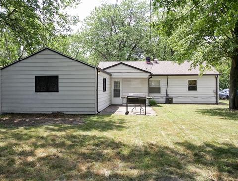 596 Hammes Ave, Kankakee, IL 60901 photo 10