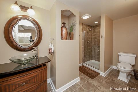 1043 E Jefferson Ave, Wheaton, IL 60187 photo 24