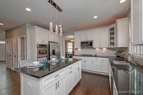 1043 E Jefferson Ave, Wheaton, IL 60187 photo 4