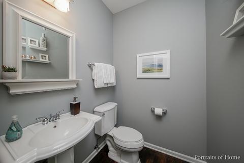 1043 E Jefferson Ave, Wheaton, IL 60187 photo 11