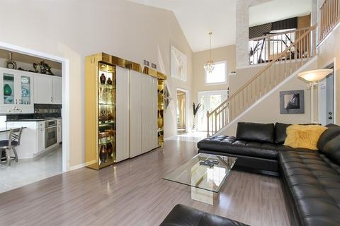 594 Golfers Ln, Bartlett, IL 60103 photo 6