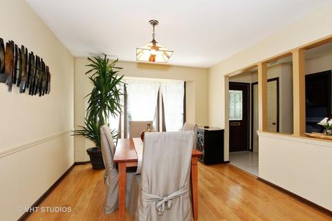 1033 E Benton Ave, Naperville, IL 60540 photo 3