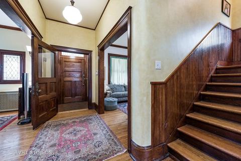 1015 Forest Ave, Evanston, IL 60202 photo 5