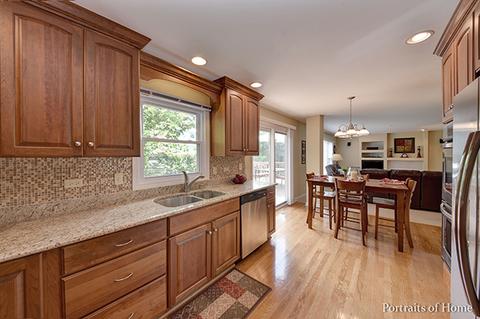 2252 Brookside Ct, Aurora, IL 60502 photo 5