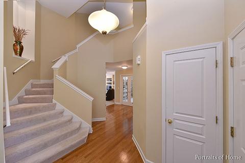 2252 Brookside Ct, Aurora, IL 60502 photo 3
