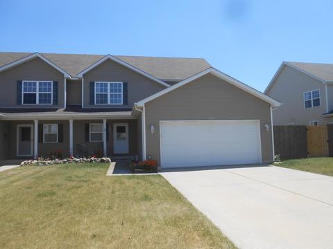 2017 Mountain Rd, Morris, IL 60450 photo 1