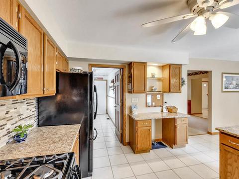 861 Bristol Dr, Algonquin, IL 60102 photo 5