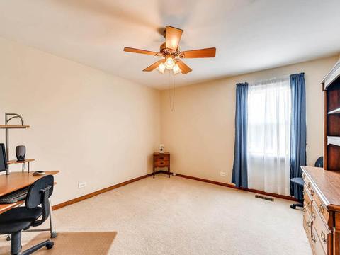 861 Bristol Dr, Algonquin, IL 60102 photo 16