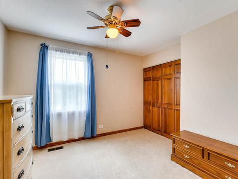 861 Bristol Dr, Algonquin, IL 60102 photo 15