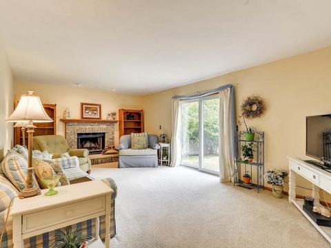 861 Bristol Dr, Algonquin, IL 60102 photo 7